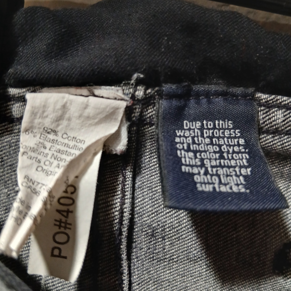 Madewell Charcoal Denim Shorts - Picture 5 of 8